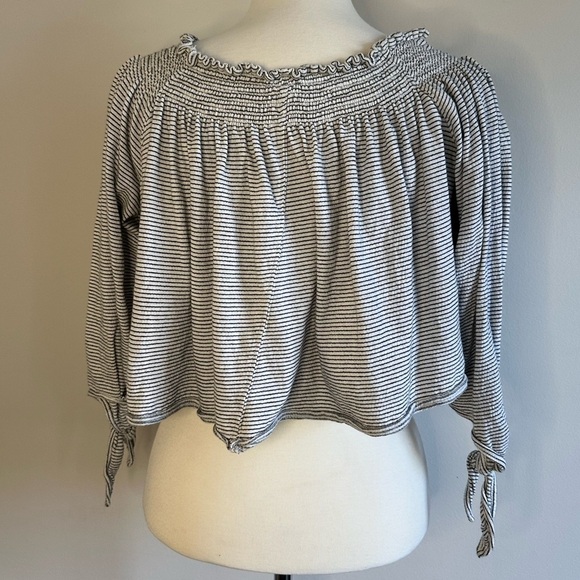 Free People Top , Size XS, GUC - Picture 2 of 5